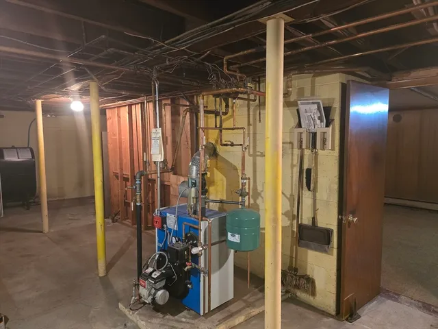 $599,000 | 168 Twinbrooke Drive, Holden, MA 01520