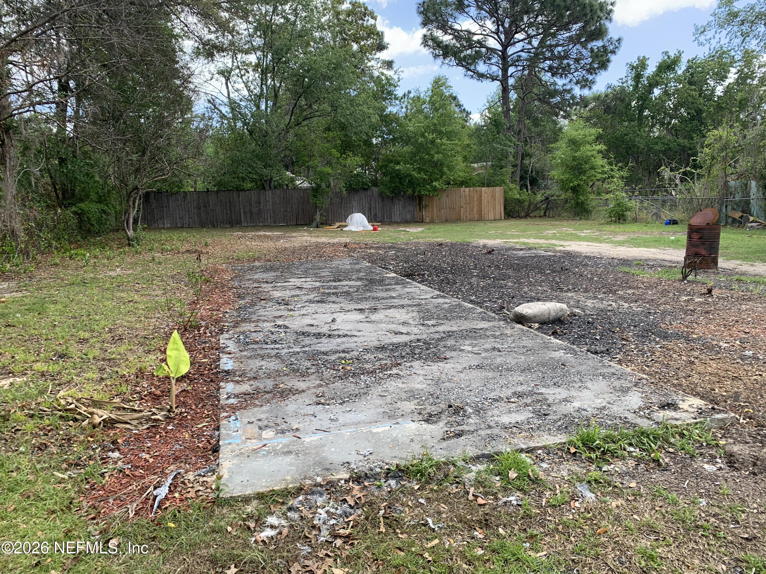 234 Maltas Avenue Interlachen, FL 32148 - Photo 1 of 9 a backyard of a house with lots of green space