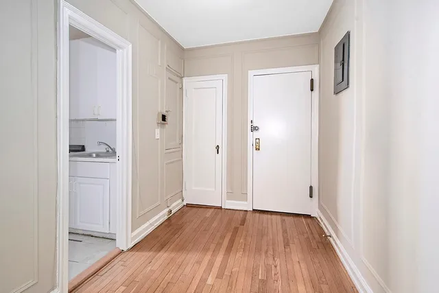 $225,000 | 151 Centre Avenue, Unit 5D, New Rochelle, NY 10805