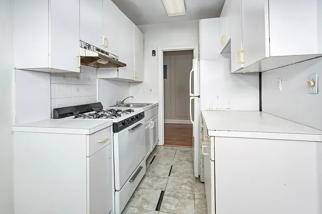 $225,000 | 151 Centre Avenue, Unit 5D, New Rochelle, NY 10805