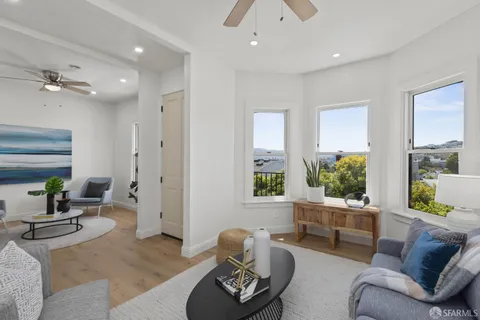 $2,998,000 | 46 Surrey Street, San Francisco, CA 94131