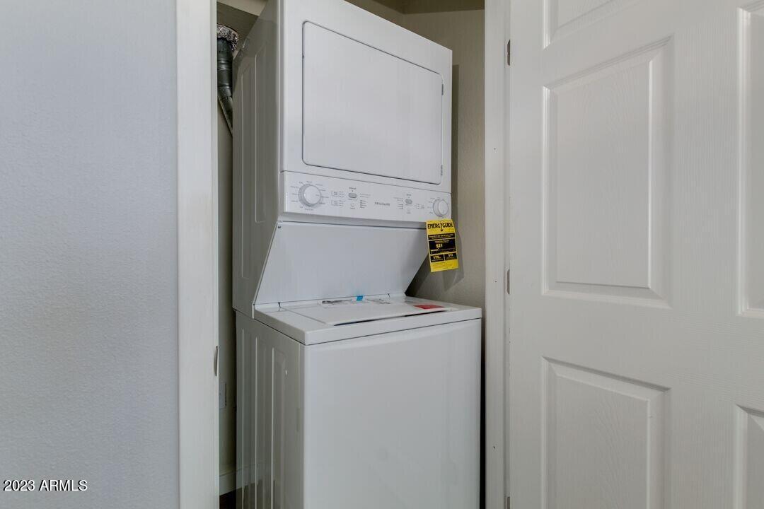 402 West Earll Drive, Unit 6 Phoenix, AZ 85013 - Photo 11 of 23 lQ9oOJsQ