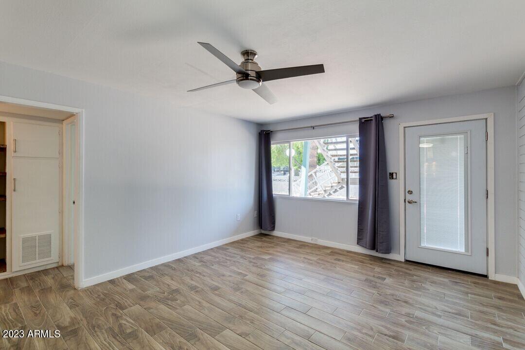 402 West Earll Drive, Unit 6 Phoenix, AZ 85013 - Photo 12 of 23 D66dH6qQ