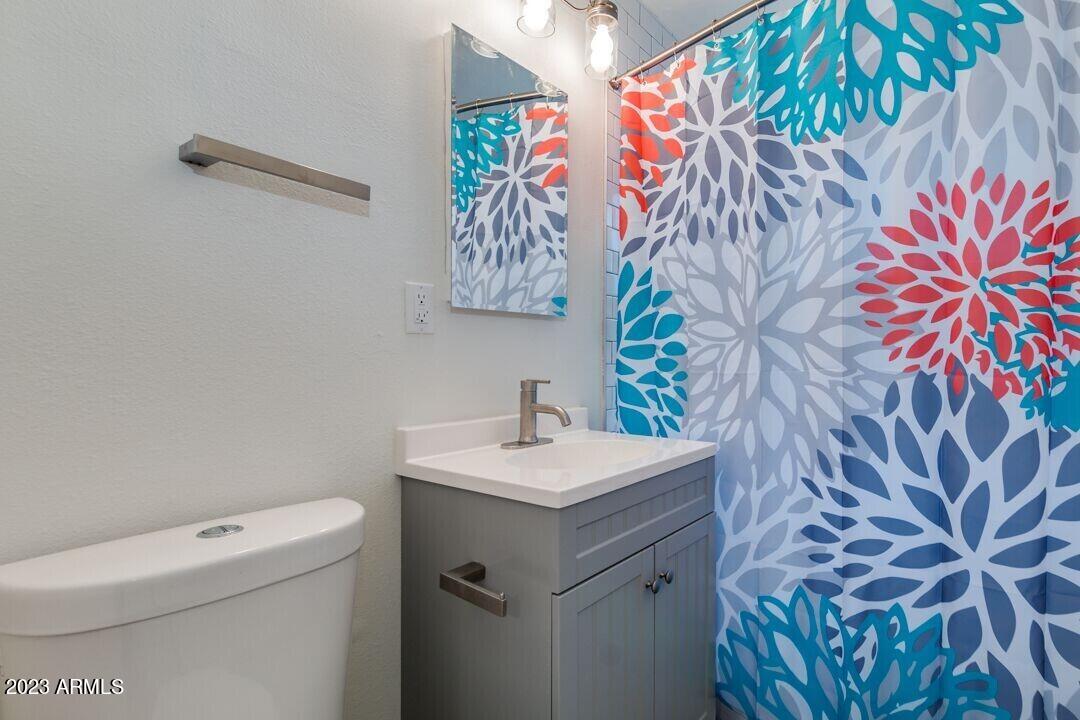 402 West Earll Drive, Unit 6 Phoenix, AZ 85013 - Photo 14 of 23 MWPHweNw