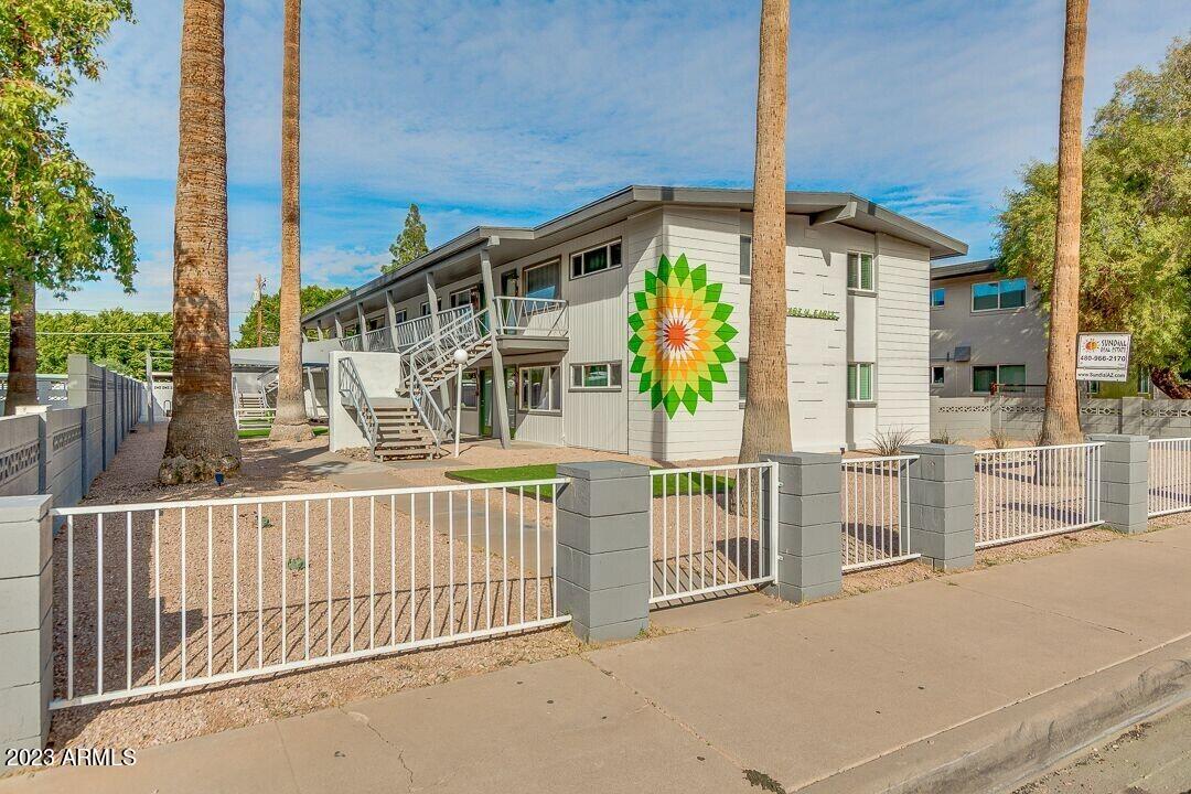 402 West Earll Drive, Unit 6 Phoenix, AZ 85013 - Photo 4 of 23 0UwAvclQ