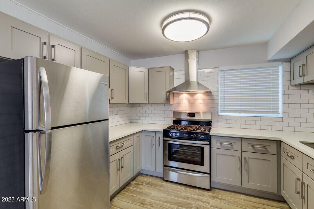 402 West Earll Drive, Unit 6 Phoenix, AZ 85013 - Photo 6 of 23 XdIObKXg