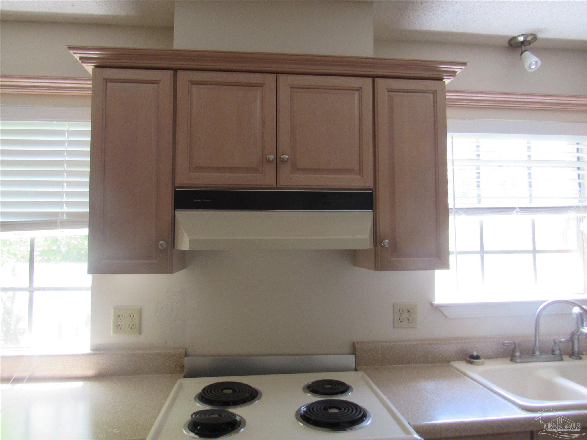 1025 Farmington Road Pensacola, FL 32504 - Photo 7 of 20 Gallery Image 7