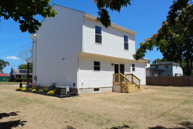 $389,000 | 1402 South Central Avenue, Minotola, NJ 08341