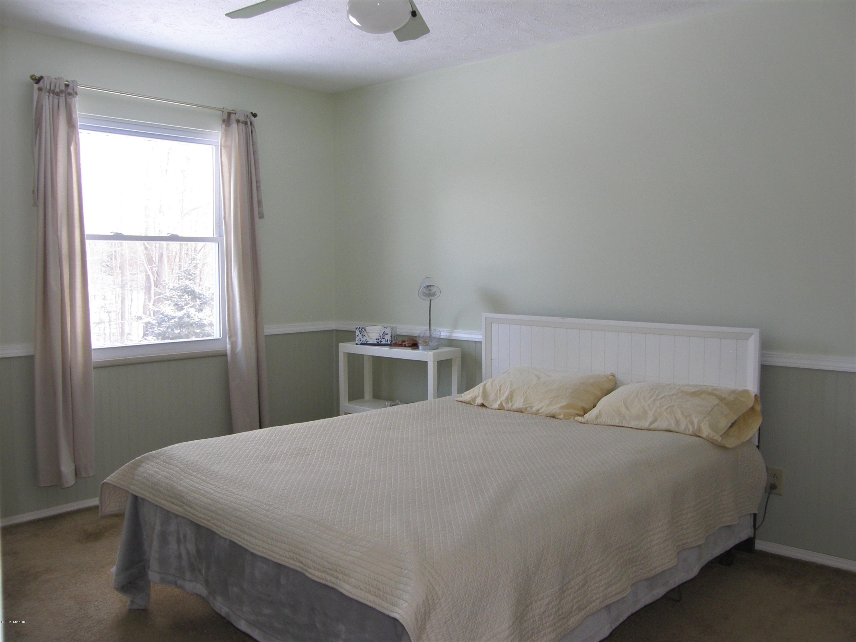 1555 Harrah Road Niles, MI 49120 - Photo 38 of 63 1555_38_Bedroom#4