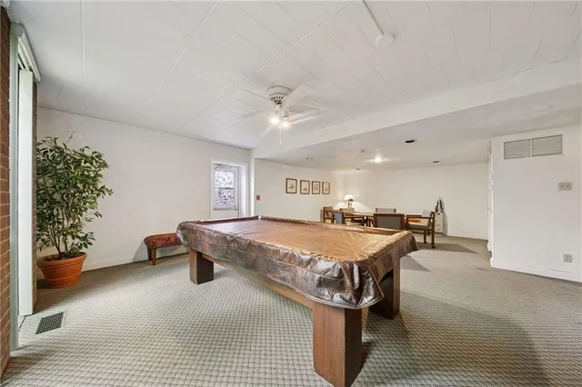 a view of building with outdoor space