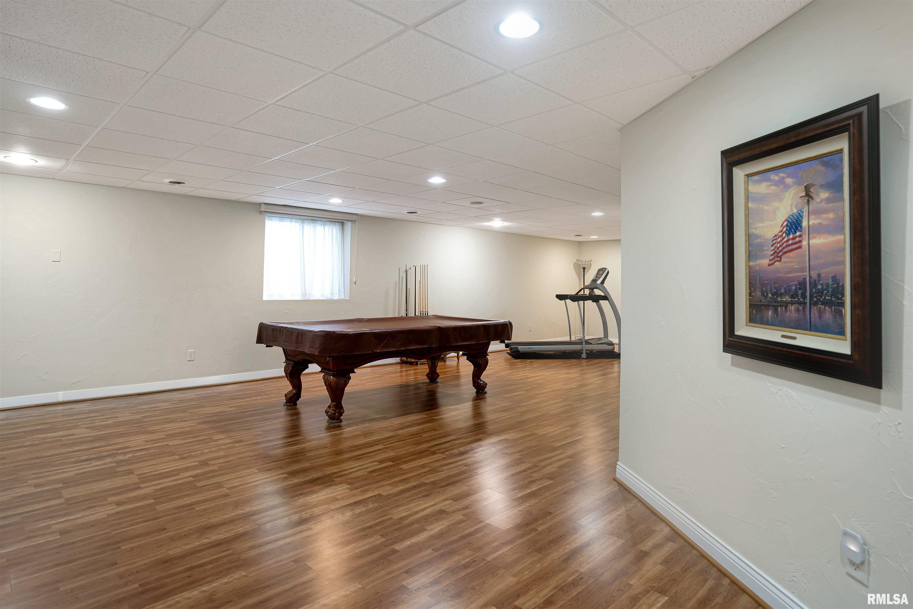 1842 Kern Road Washington, IL 61571 - Photo 31 of 51 Gallery Image 31