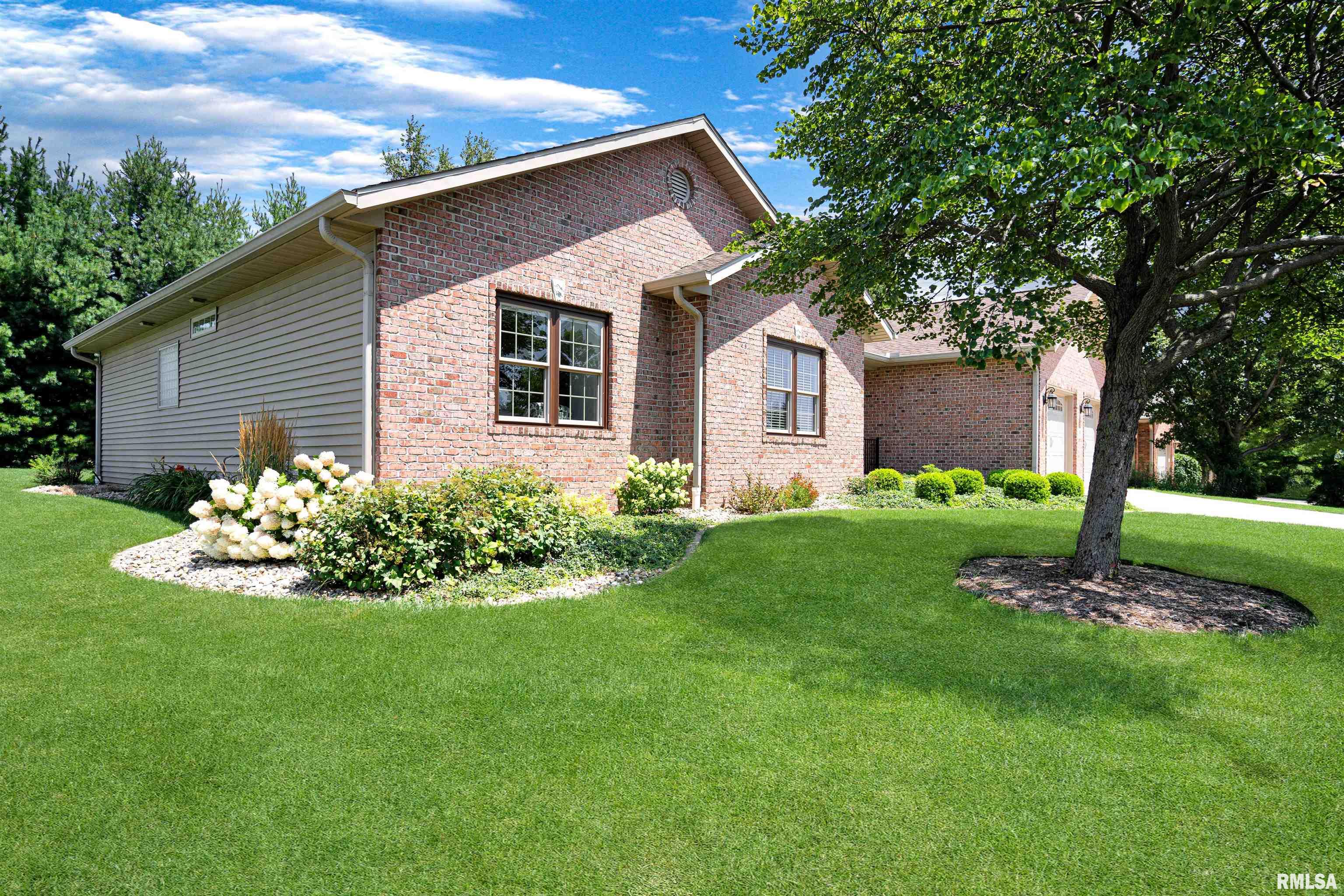 1842 Kern Road Washington, IL 61571 - Photo 45 of 51 Gallery Image 45