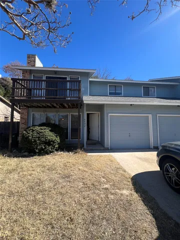 $1,925 | 6497 Hart Lane, Austin, TX 78731