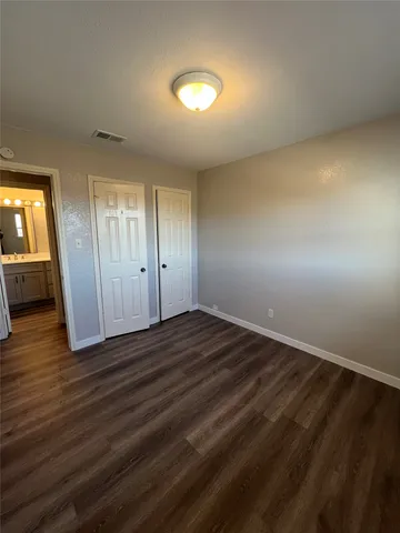 $1,925 | 6497 Hart Lane, Austin, TX 78731