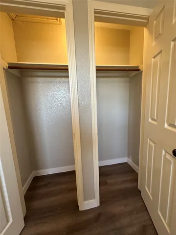 $1,925 | 6497 Hart Lane, Austin, TX 78731