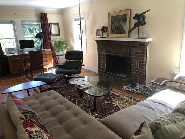 $9,000 | 165 Longwood Avenue, Brookline, MA 02446