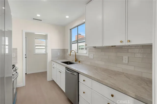 $915,000 | 2729 Greentop Street, Lakewood, CA 90712