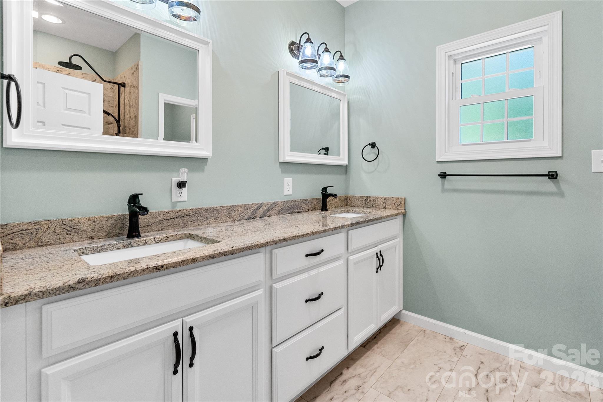 374 Giles Road McConnells, SC 29726 - Photo 17 of 33