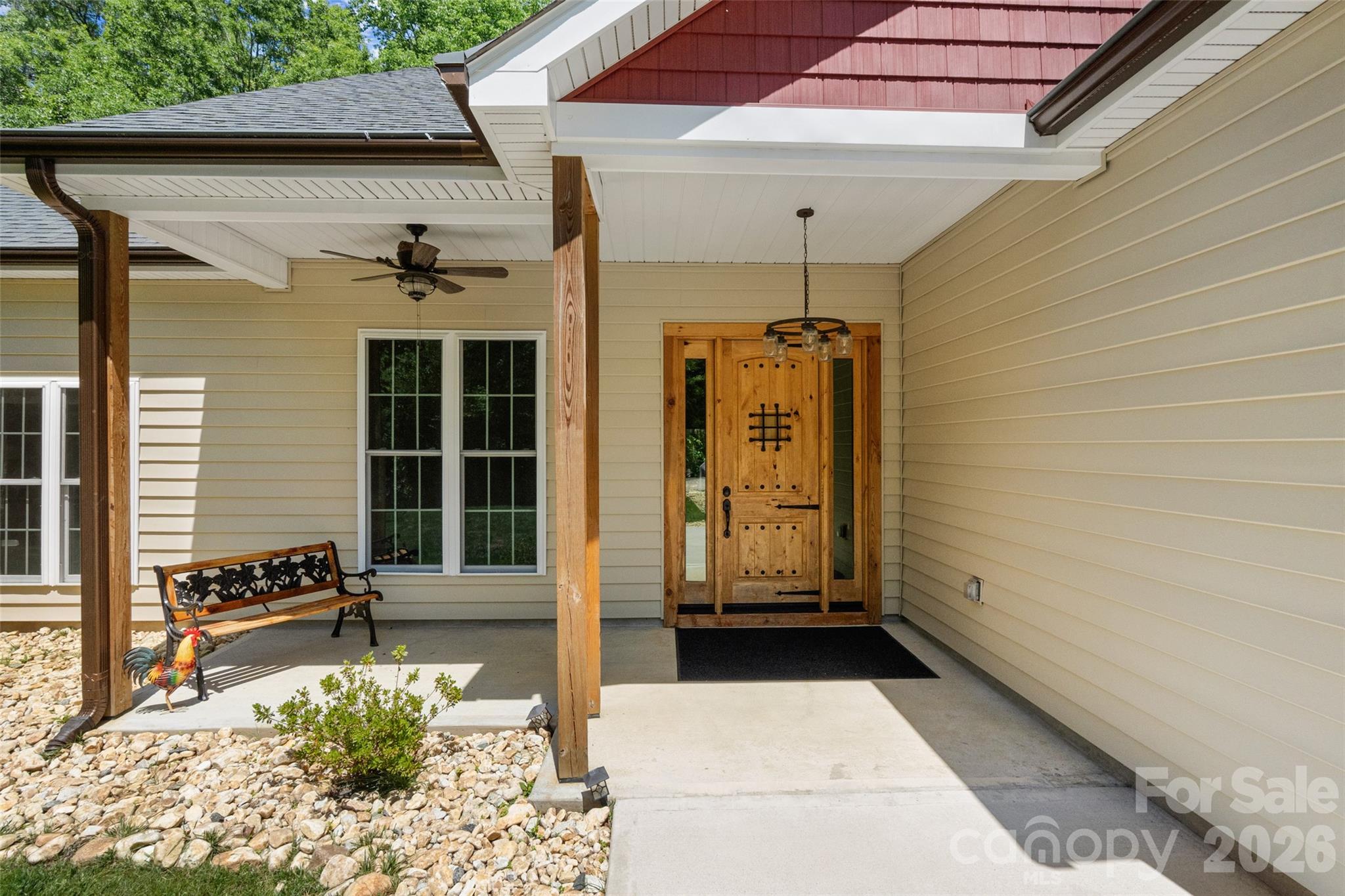 374 Giles Road McConnells, SC 29726 - Photo 4 of 33