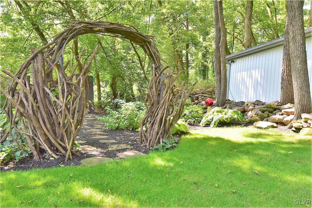 482 Mickley Road Whitehall, PA 18052 - Photo 33 of 40 Gallery Image 33