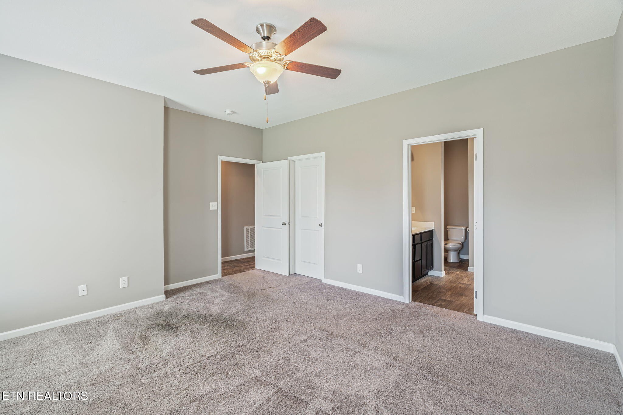 7432 Ladd Road Powell, TN 37849 - Photo 15 of 29