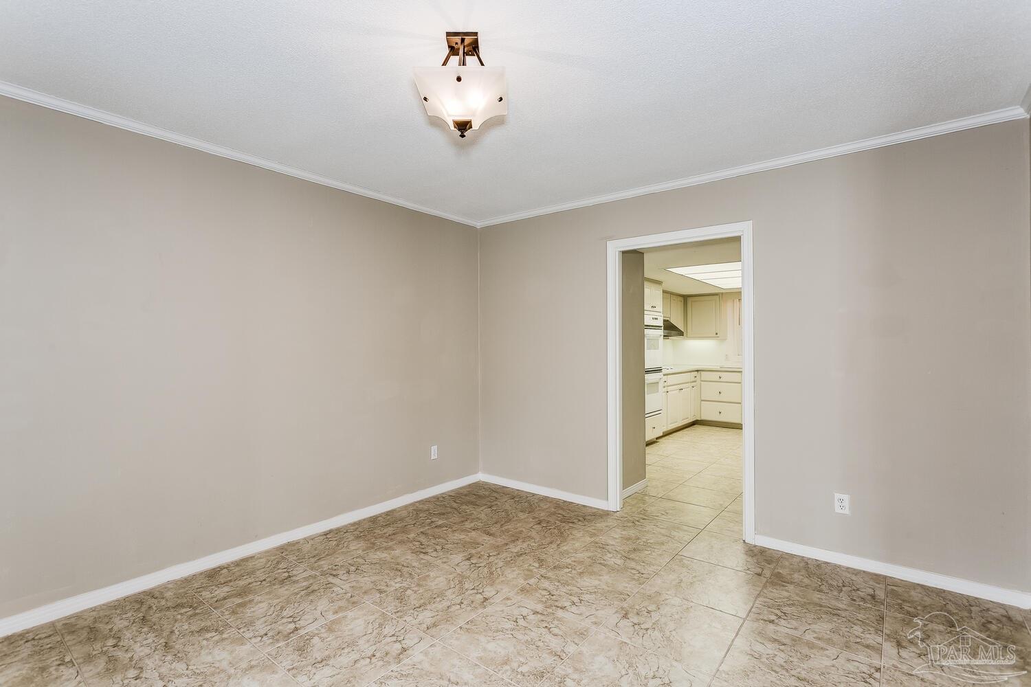 2700 Endor Road Pensacola, FL 32503 - Photo 12 of 47