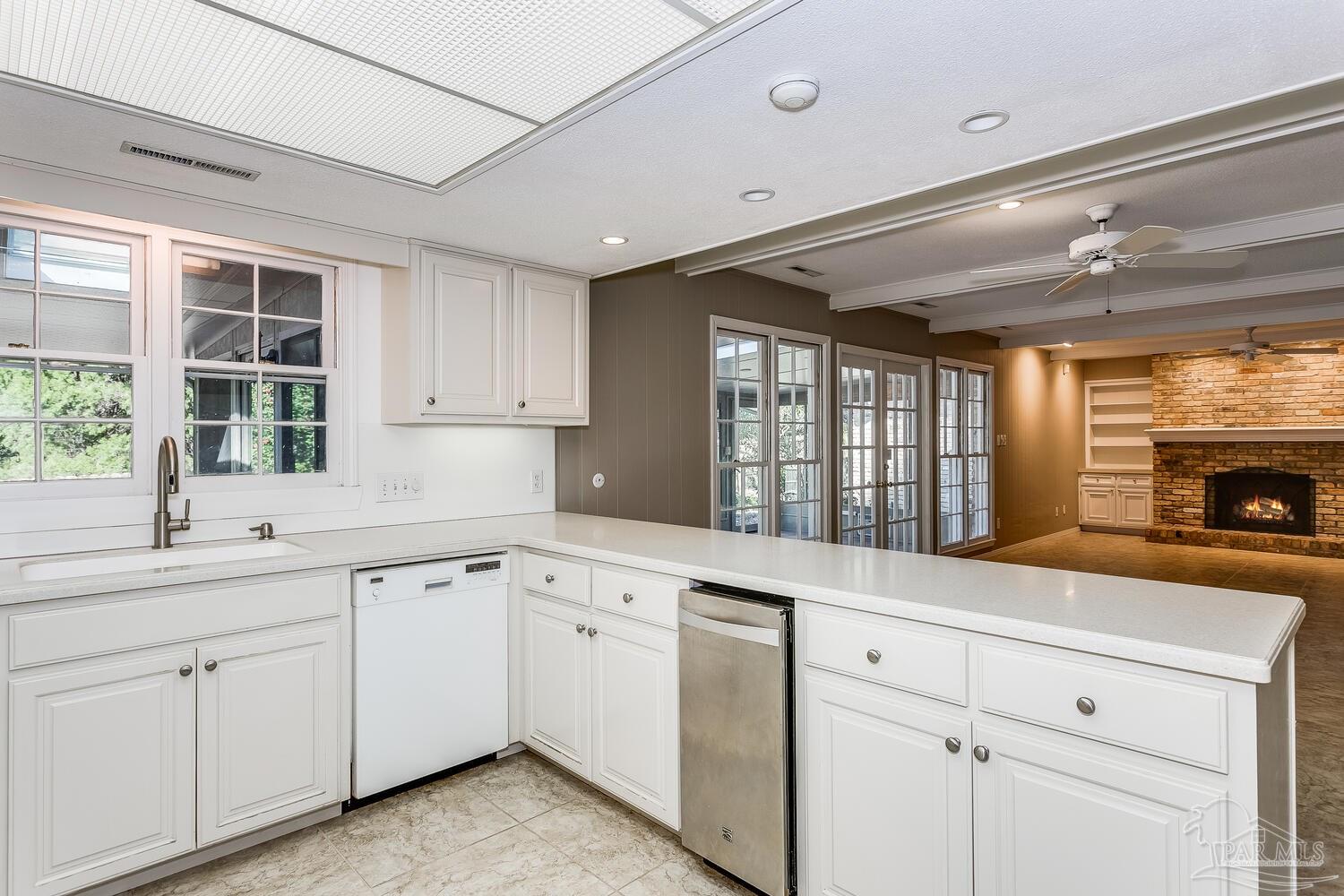 2700 Endor Road Pensacola, FL 32503 - Photo 15 of 47