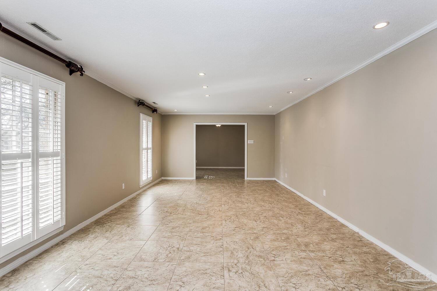 2700 Endor Road Pensacola, FL 32503 - Photo 9 of 47