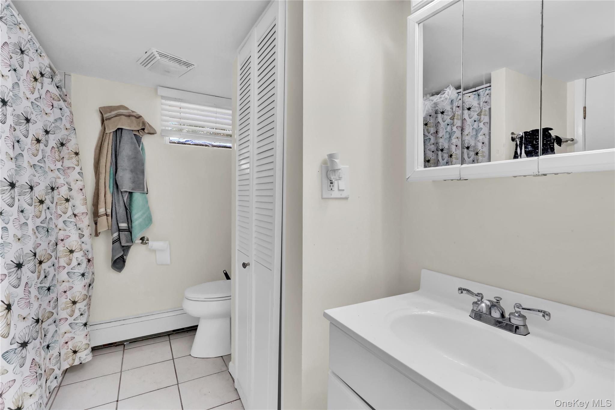 4 Halliday Road Coram, NY 11727 - Photo 19 of 28