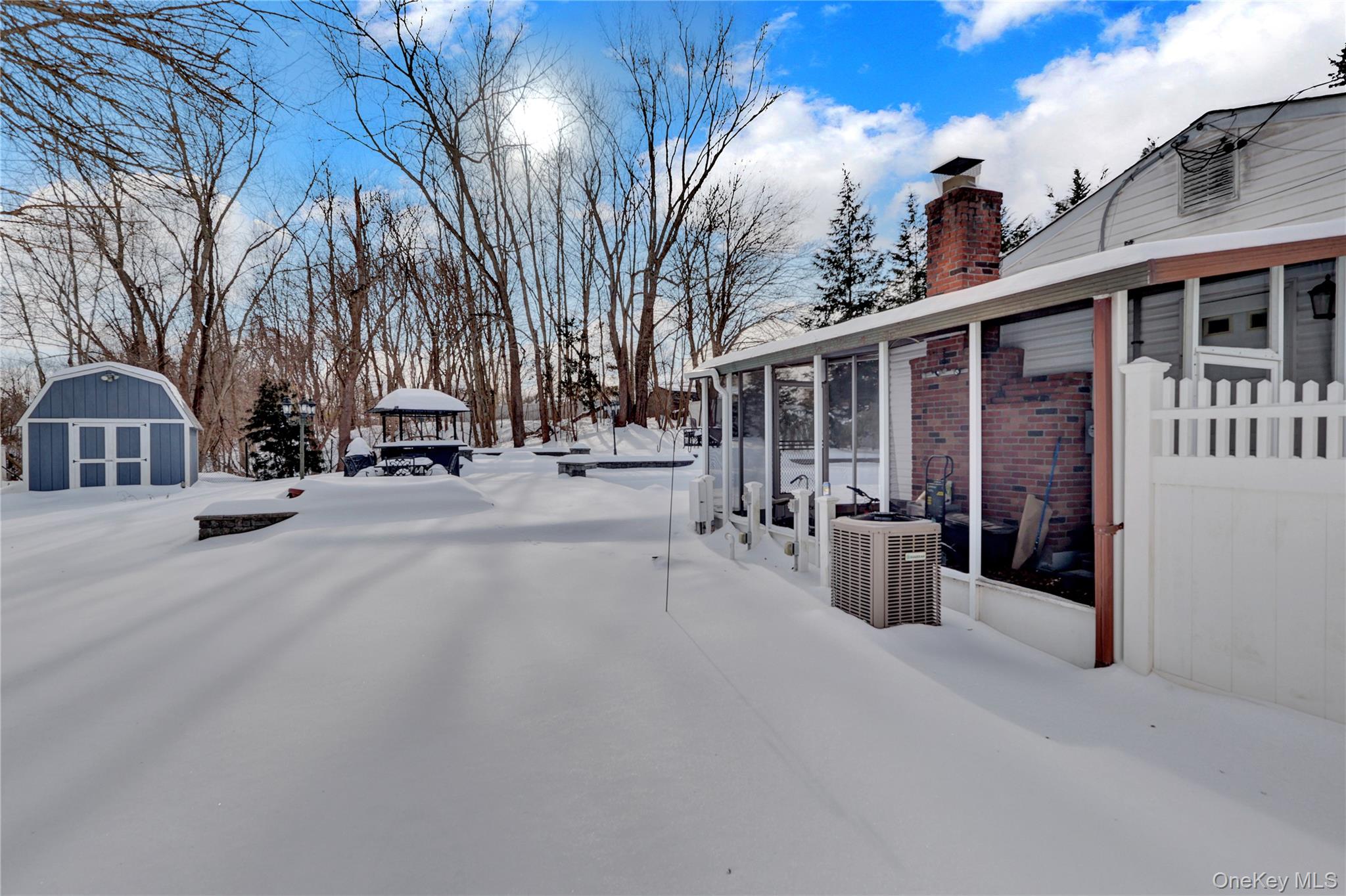 4 Halliday Road Coram, NY 11727 - Photo 22 of 28