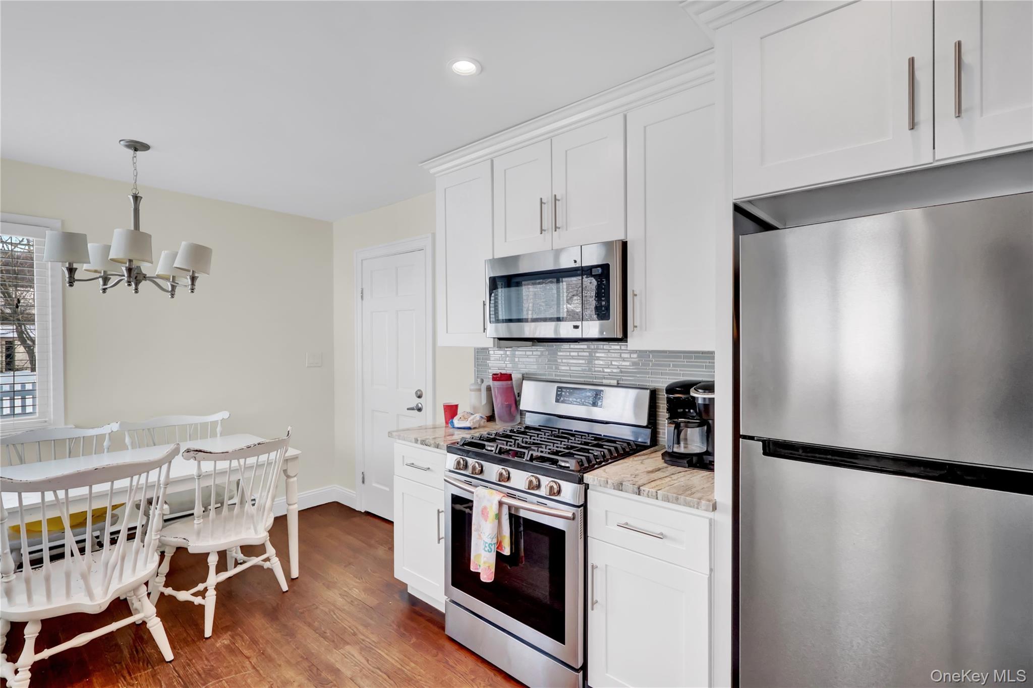 4 Halliday Road Coram, NY 11727 - Photo 7 of 28