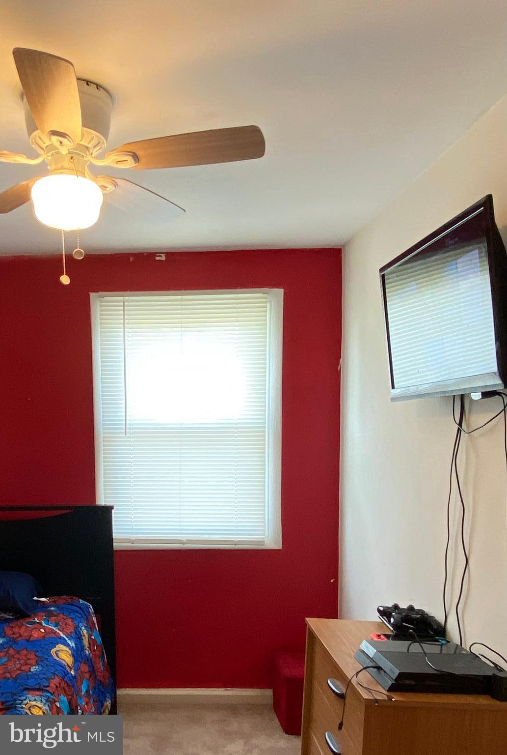 5440 Whitlock Road Baltimore, MD 21229 - Photo 8 of 10