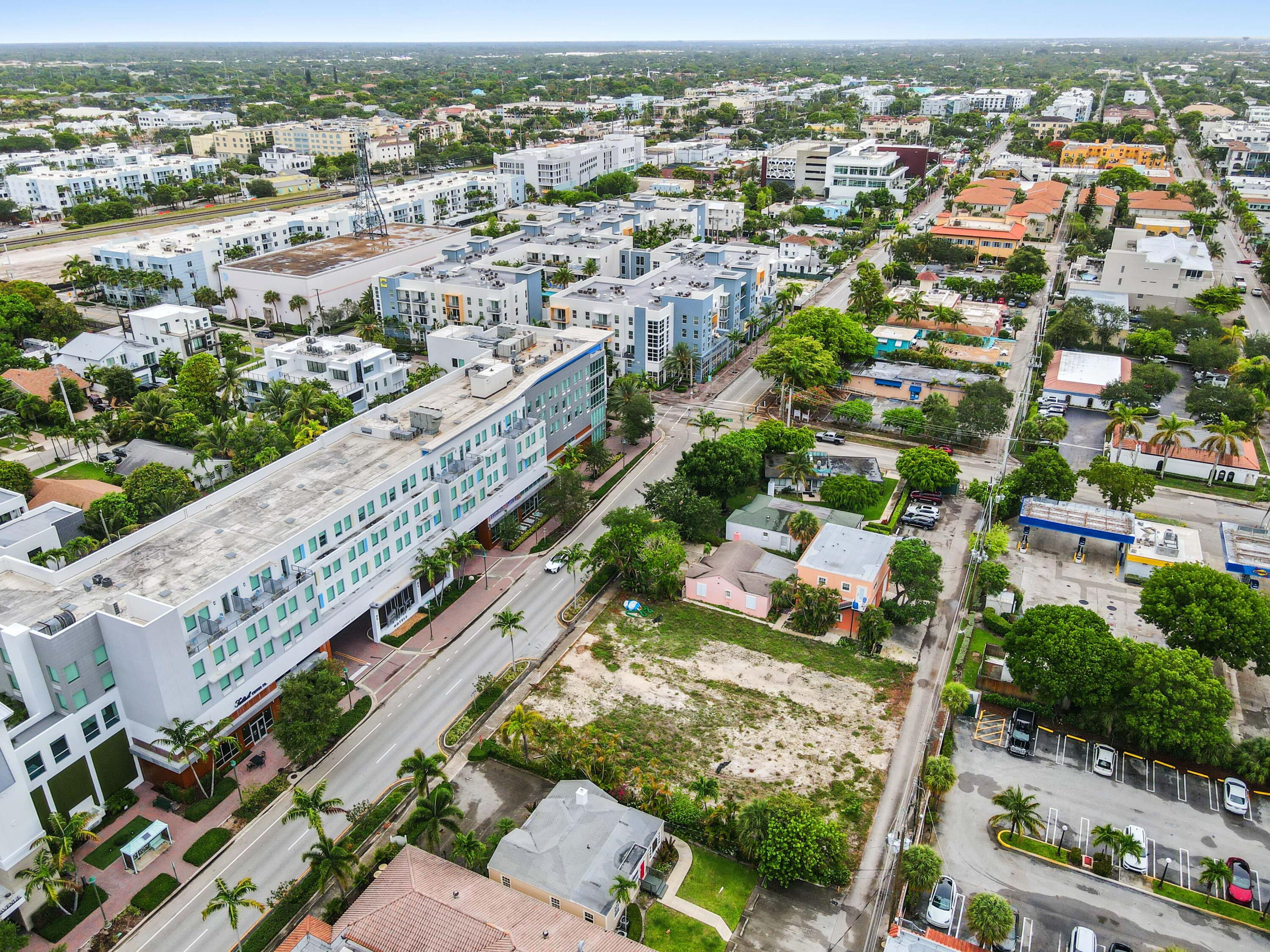 235 Southeast 5th Avenue Delray Beach, FL 33483 - Photo 18 of 27 02 drone 02