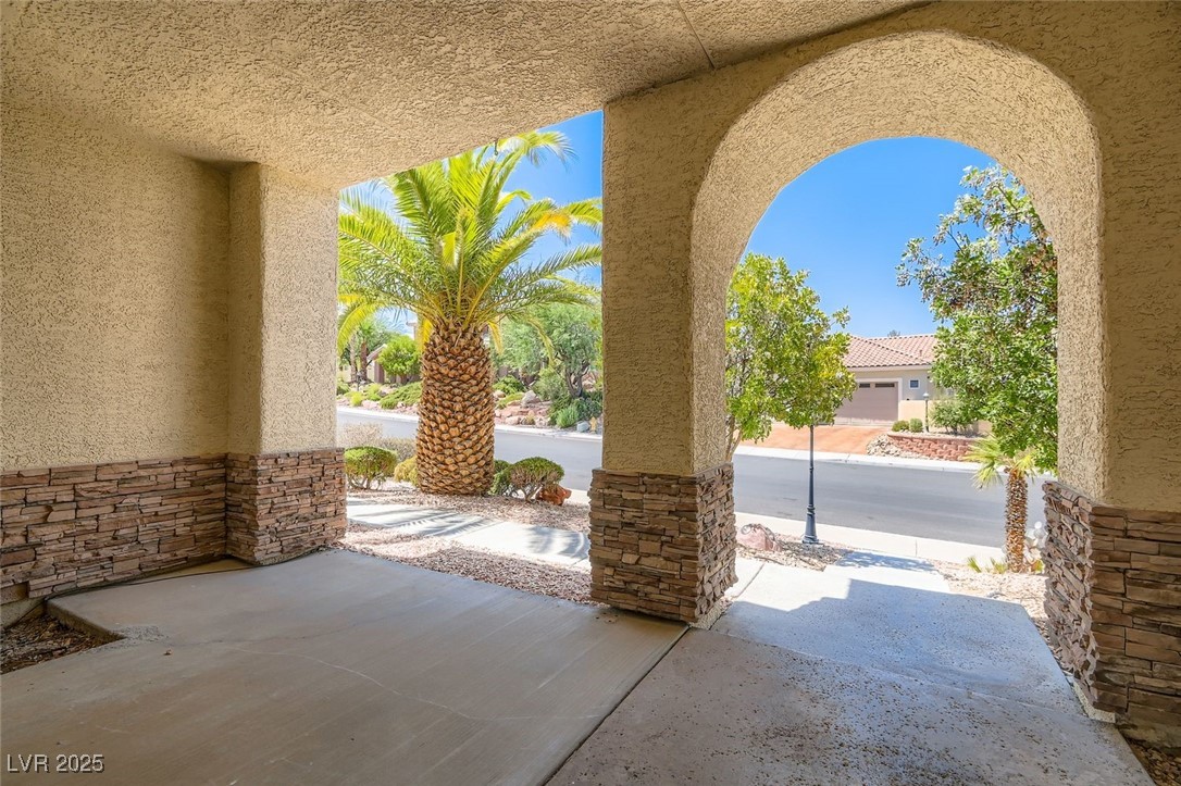 1037 Norellat Road Henderson, NV 89011 - Photo 8 of 53 Gallery Image 8