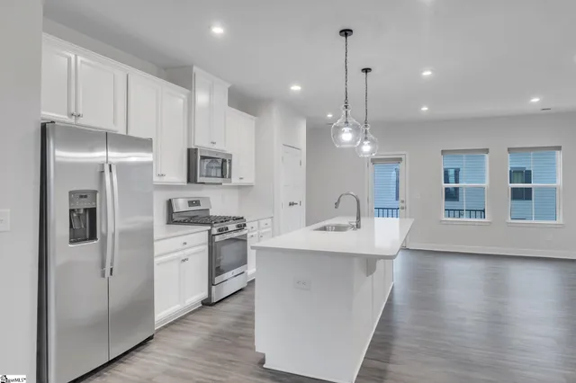 $399,900 | 113 Rollins Avenue, Greenville, SC 29607