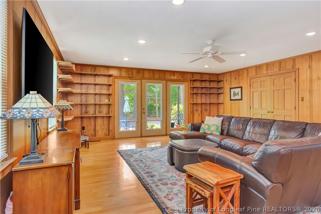 403 Oxford Road Lumberton, NC 28358 - Photo 17 of 49 Gallery Image 17