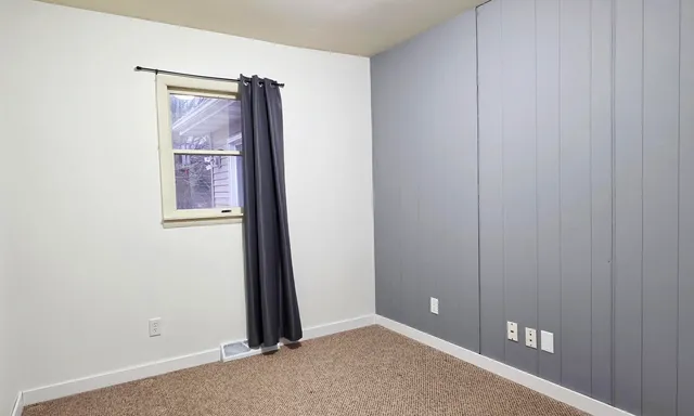 $179,900 | 2617 Dale Drive, Six Lakes, MI 48886