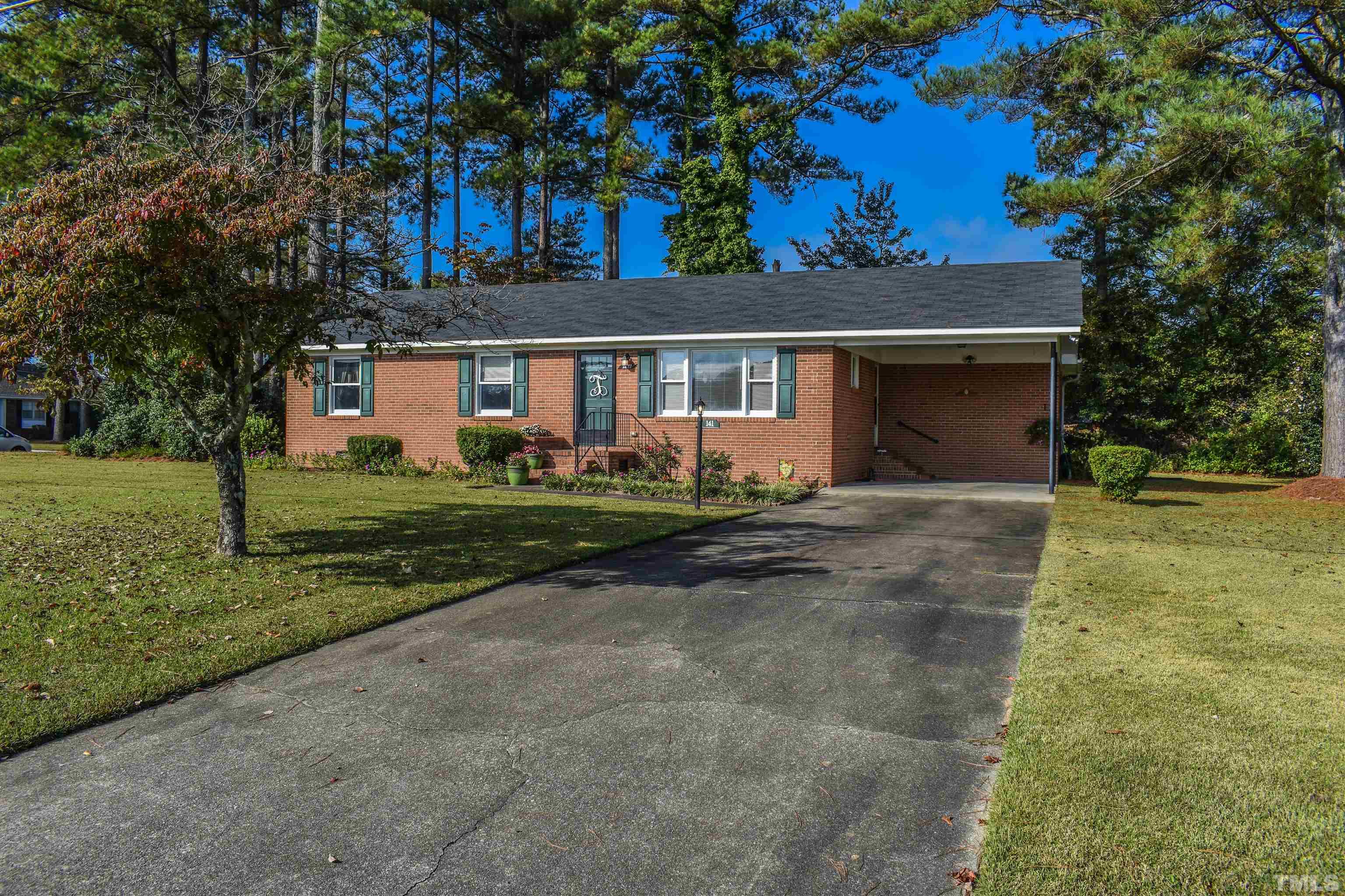 141 Country Store Road Selma, NC 27576 - Photo 2 of 16 Gallery Image 2