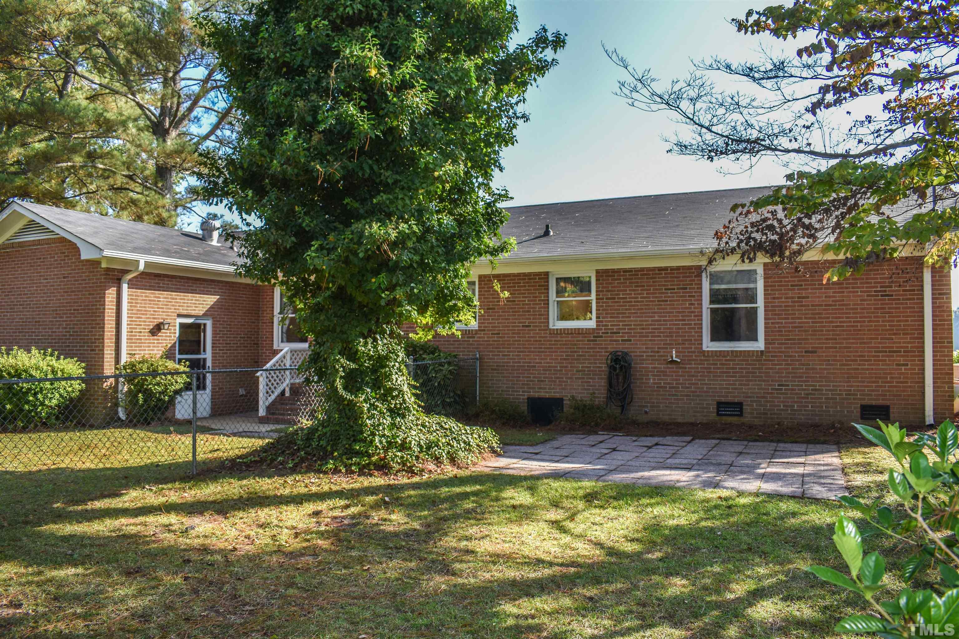 141 Country Store Road Selma, NC 27576 - Photo 15 of 16 Gallery Image 15