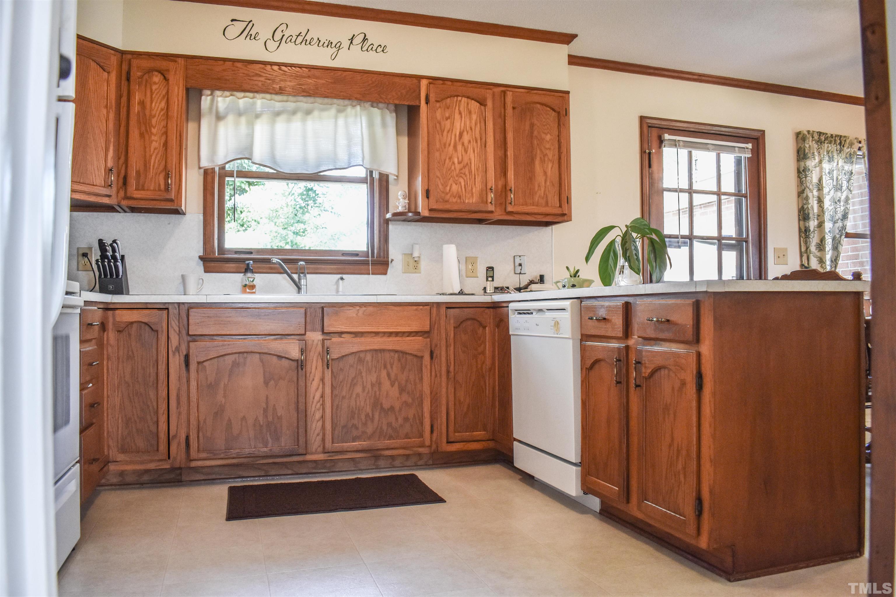 141 Country Store Road Selma, NC 27576 - Photo 6 of 16 Gallery Image 6