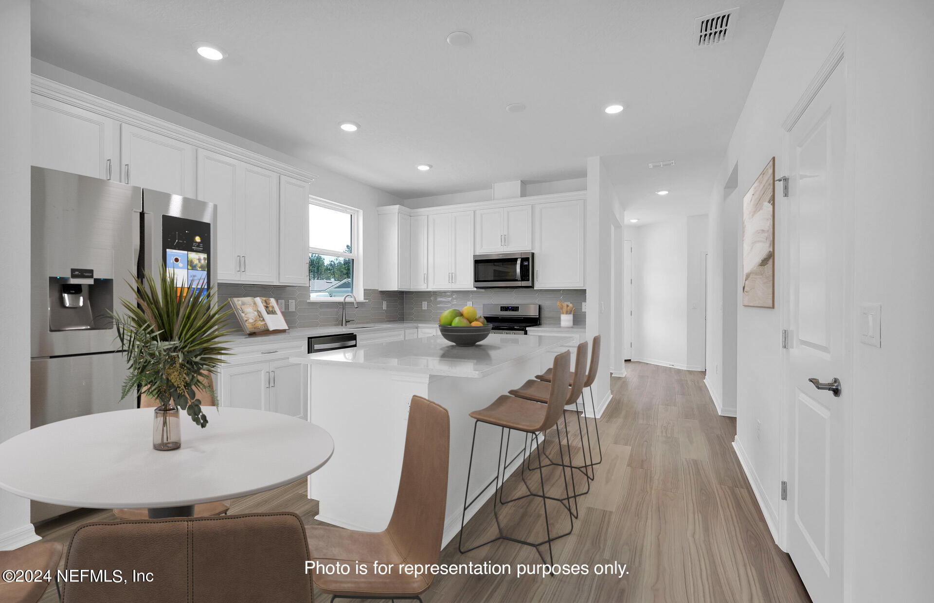 637 Continuum Loop Yulee, FL 32097 - Photo 3 of 41 Contour Kitchen