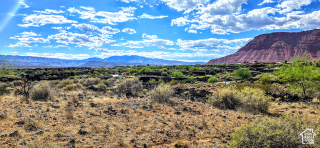 1500 Split Rock, Unit 123 Ivins, UT 84738 - Photo 5 of 5 View of mountain backdrop