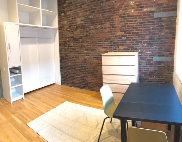 $2,300 | 144 Bowdoin Street, Unit 61, Boston, MA 02108