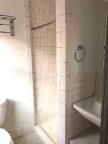 $2,300 | 144 Bowdoin Street, Unit 61, Boston, MA 02108