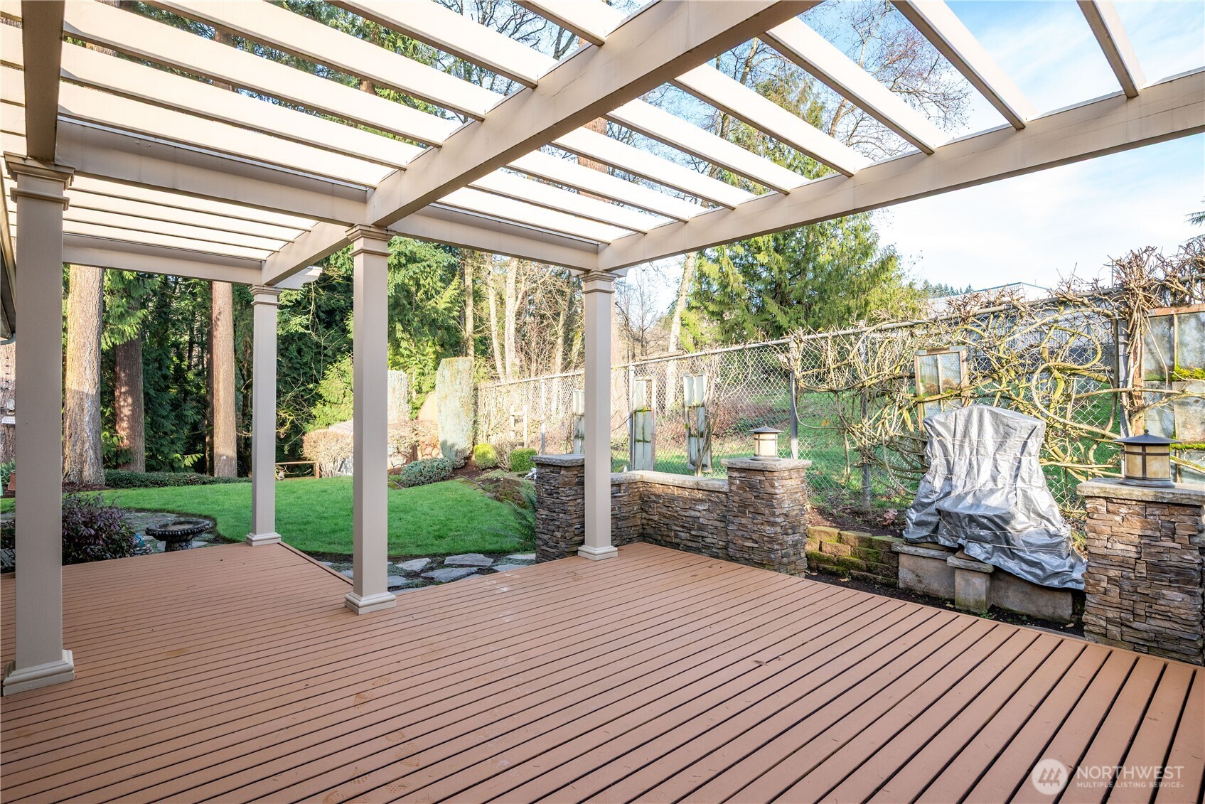 1008 16th Place Kelso, WA 98626 - Photo 25 of 40 a house view with a garden space