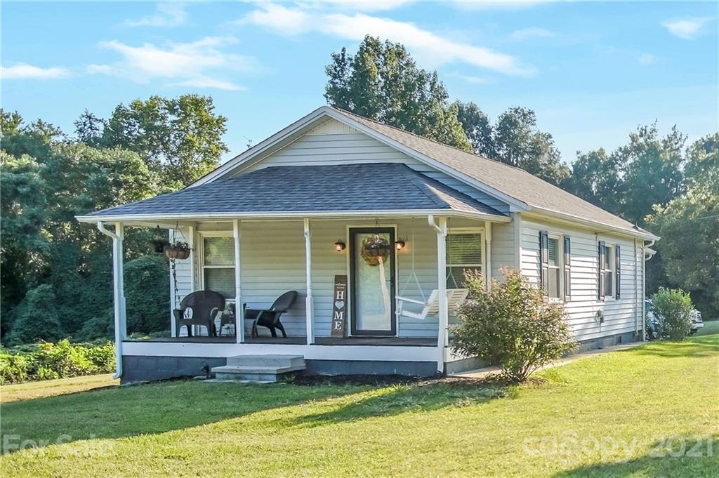 229 Oak Grove Road Kings Mountain, NC 28086 - Photo 1 of 37 Gallery Image 1