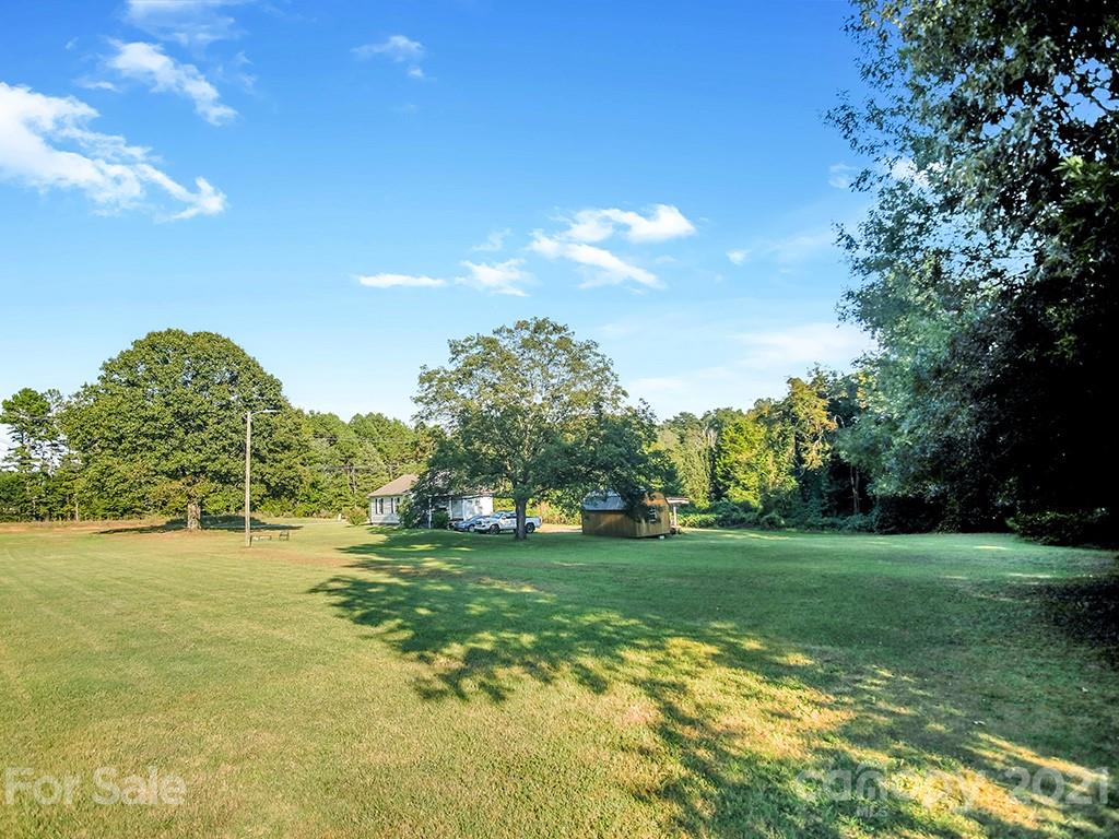 229 Oak Grove Road Kings Mountain, NC 28086 - Photo 32 of 37 Gallery Image 32