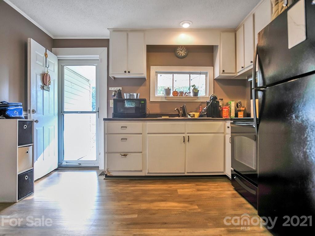 229 Oak Grove Road Kings Mountain, NC 28086 - Photo 6 of 37 Gallery Image 6