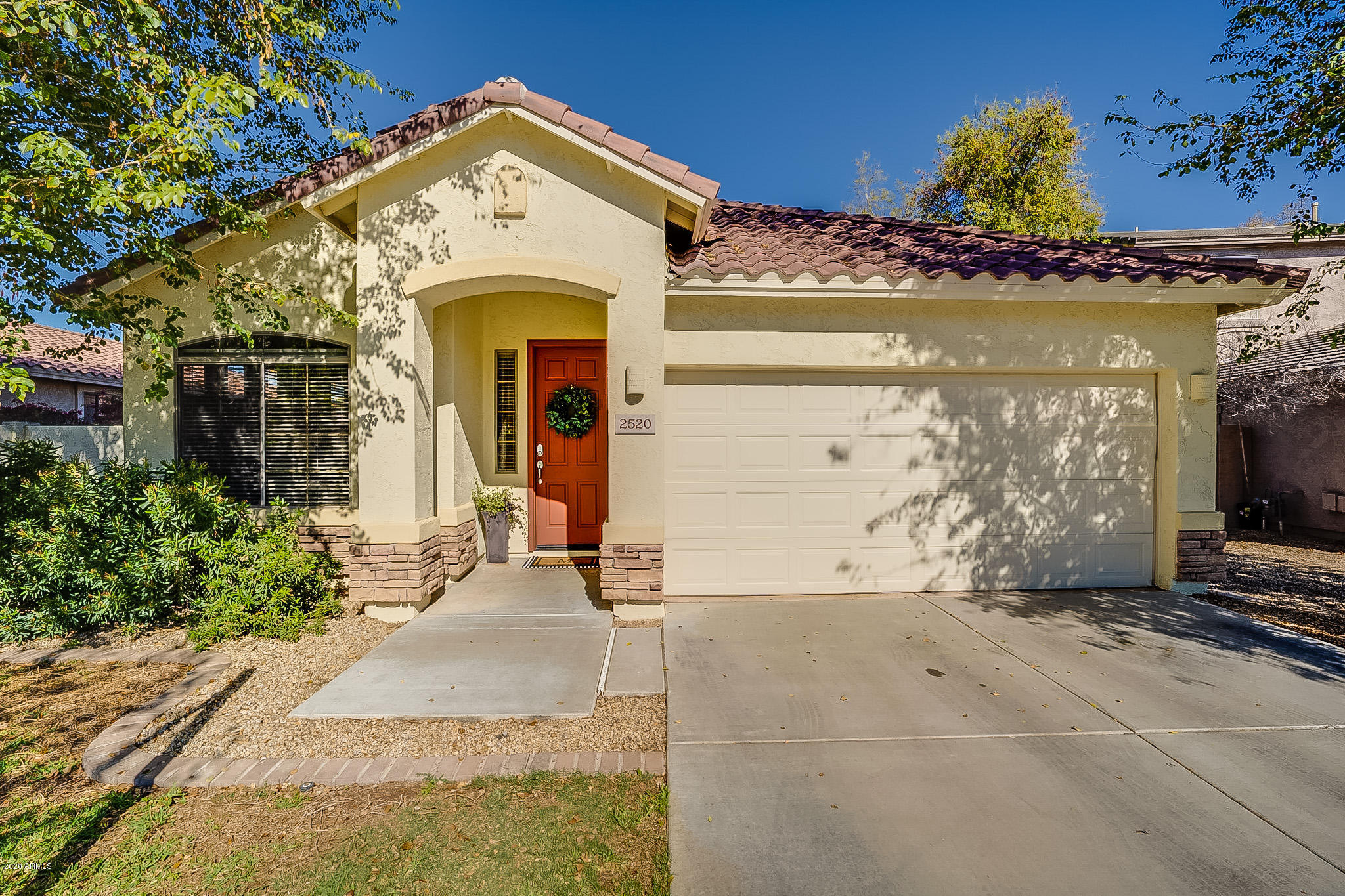 2520 East Fremont Road Phoenix, AZ 85042 - Photo 6 of 62 a view of a building with a door and a outdoor space