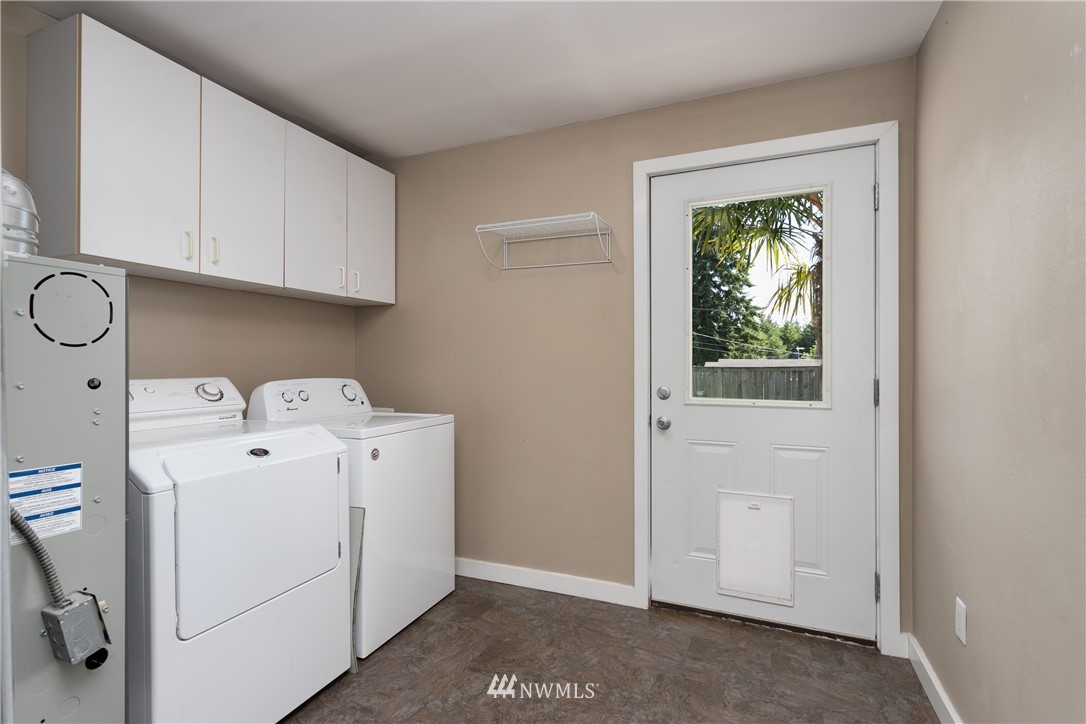 10745 Southeast 165th Street Renton, WA 98055 - Photo 13 of 29 Gallery Image 13